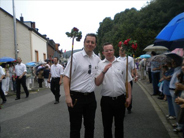 image 100