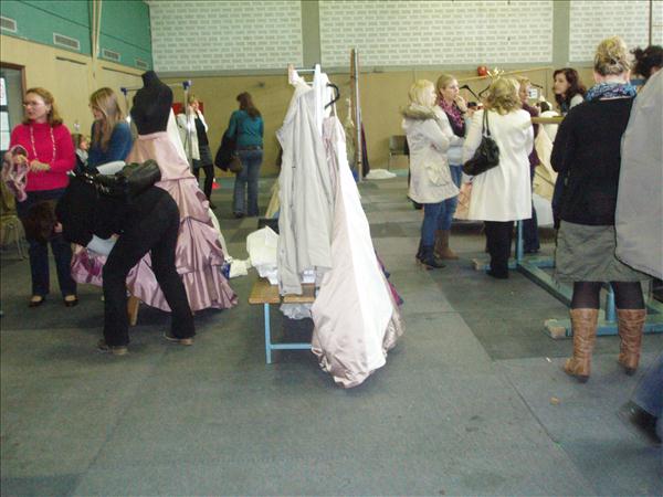 image 002